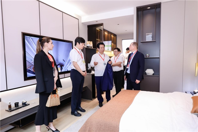 kaiyun网站：2024中国住博会：住宅产业化集团携高品质“好房子”硬核亮相传递“快速智造名片”(图3)