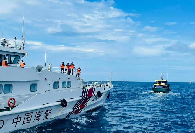 kaiyun网站：南海出变故菲修船成功马德雷山号变得更牢固解放军开始亮剑(图3)