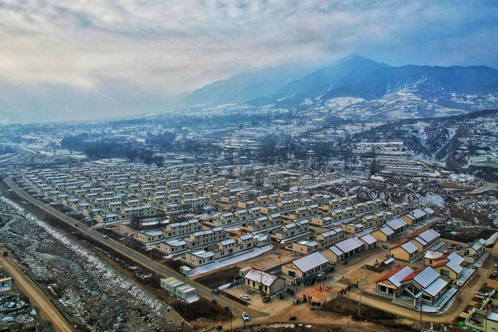 大河两岸起新家——积石山地震灾区回访见闻-新华网(图1)