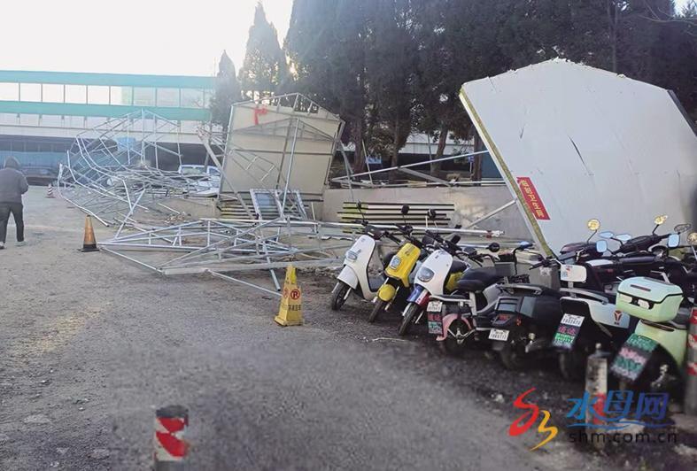 烟台民意通·回音壁芝罘区南仓小区绿地上私建板房全拆了