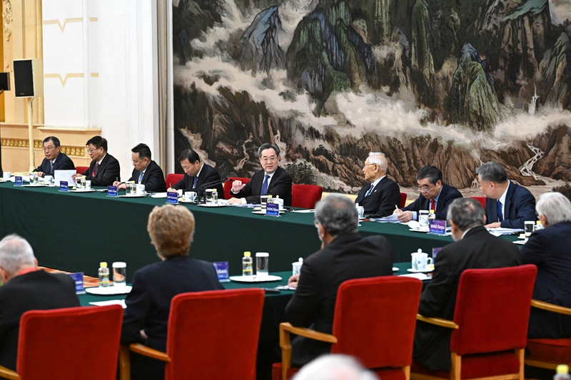 kaiyun：丁薛祥会见2024年“读懂中国”国际会议外方嘉宾