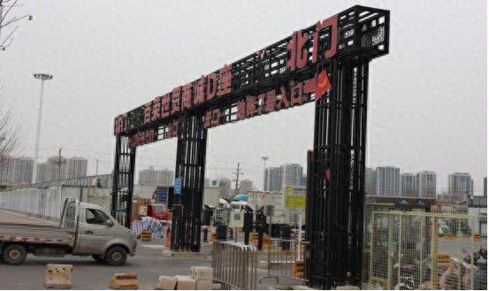 品牌观察：起拍价197亿元郑州最大商业综合体断臂求生