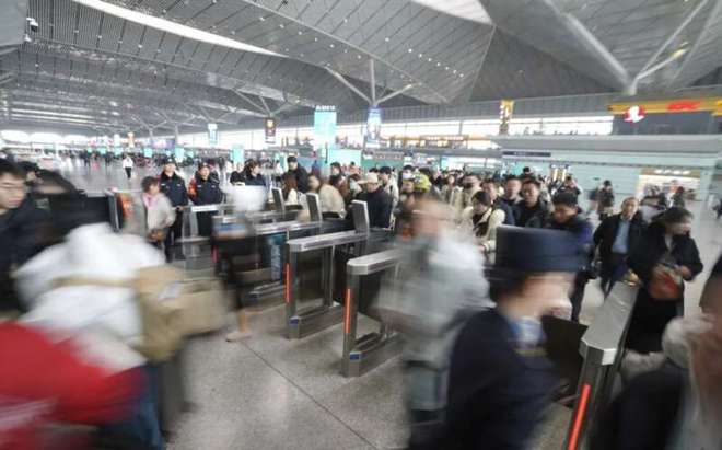 青年早新闻｜重庆：请西部计划志愿者暗访城市(图5)