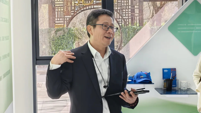 辽装协刘兴贵会长应邀出席北新建材和能人居科技集团的行业研讨活动(图3)