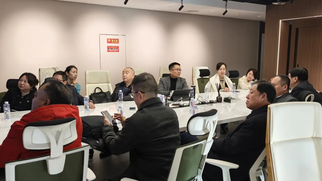 辽装协刘兴贵会长应邀出席北新建材和能人居科技集团的行业研讨活动(图14)