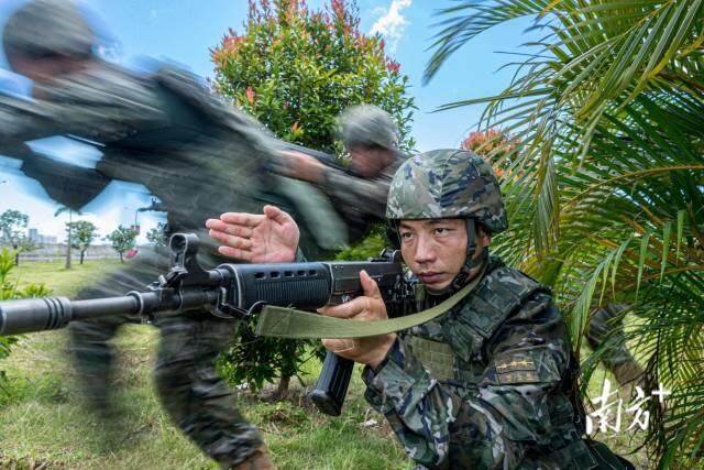 珠海这支部队啥来头？为啥被称作“红色前哨连”？(图2)
