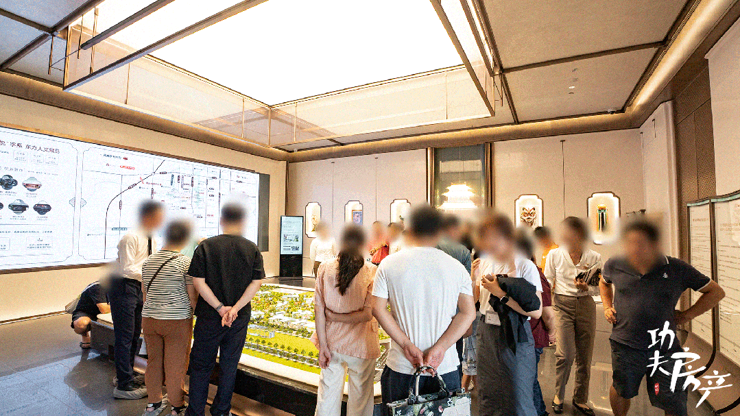 kaiyun入口：首日登记已破百！禅桂芯“超配”产品总价150万起！(图1)