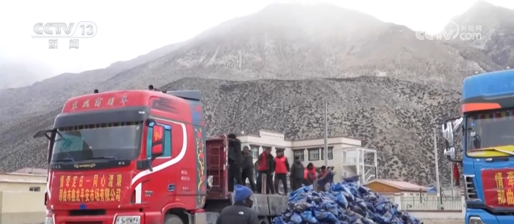 每一份努力都是想让受灾群众住得暖吃得饱(图1)