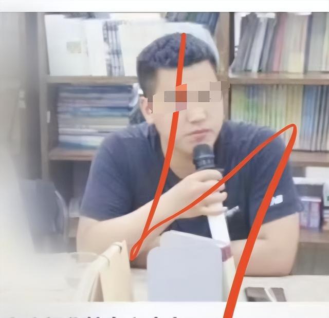 26岁女子提离婚7天后遭丈夫杀害丈夫因“抑郁发作”获死缓判决电脑搜索记录令家属愤怒(图1)