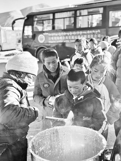 温暖的光在心中点亮(图2)