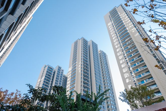 龙湖·青雲赋提前1月圆满交付以卓越兑现力重塑昆明书包房标杆(图3)