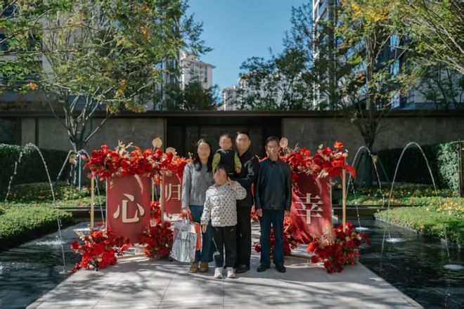 龙湖·青雲赋提前1月圆满交付以卓越兑现力重塑昆明书包房标杆(图2)