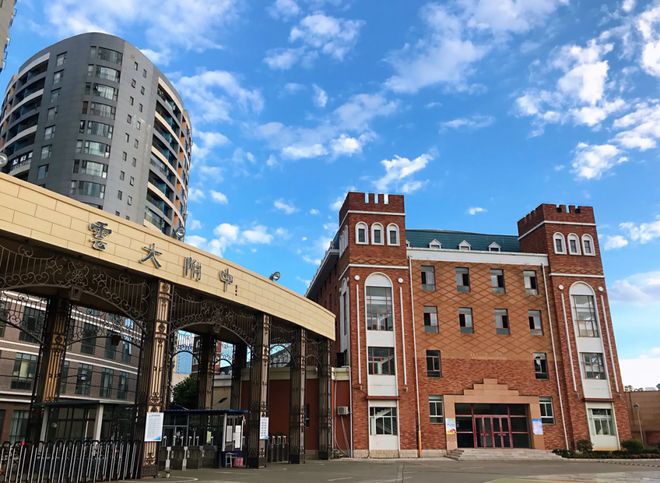 龙湖·青雲赋提前1月圆满交付以卓越兑现力重塑昆明书包房标杆(图19)