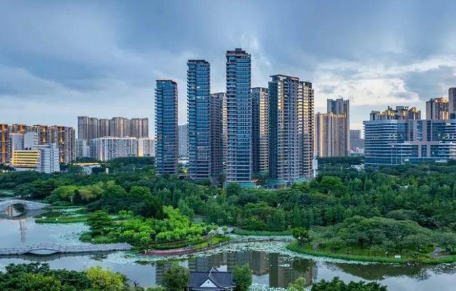 kaiyun网站：深耕四十年！三盘定乾坤东建何以霸榜佛山？(图14)