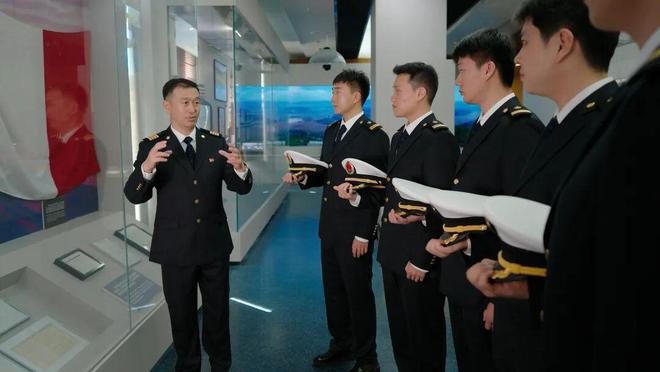 kaiyun：驭潮而行二十载为国引航向深蓝——记上海港引航站洋山分站建站20周年(图5)