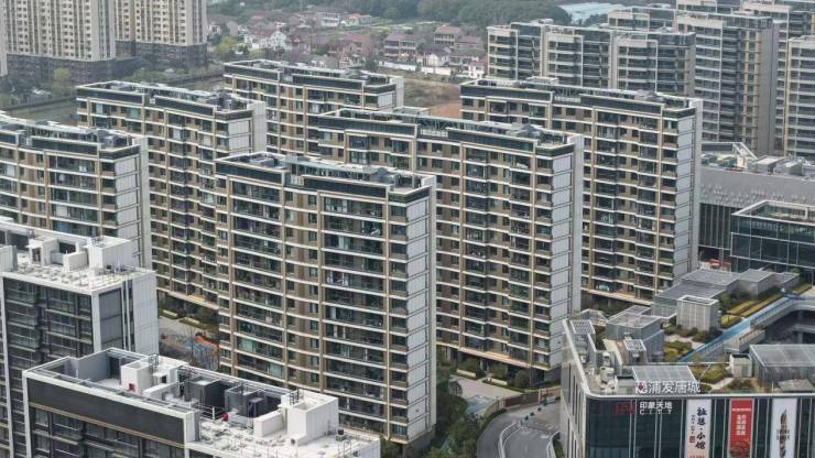 315焦付行动质量问题频发、二期滞销浦发唐城红盘滤镜破碎!(图4)