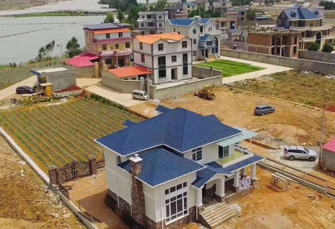 kaiyun网站：山东鑫联轻钢别墅装配式建筑的革命性突破与实践(图3)